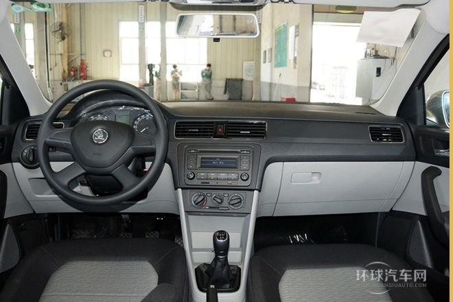 2013款 1.4L 手動智選型