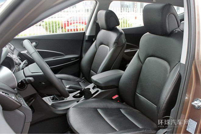 2013款 2.4L 手動兩驅舒適型