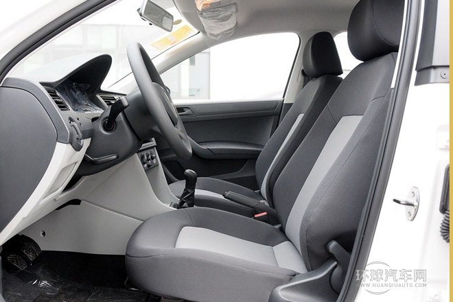 2013款 1.6L 手動樂選型