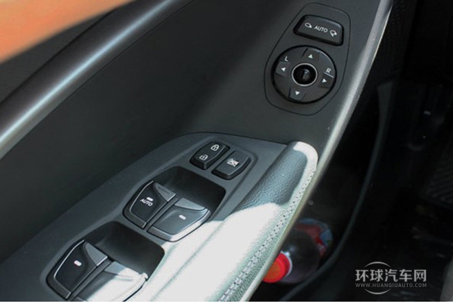 2013款 2.4L 自動(dòng)兩驅(qū)舒適型