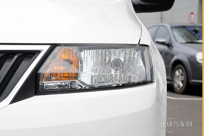 2013款 1.6L 手動(dòng)樂(lè)選型