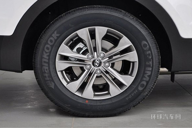 2013款 2.4L 自動四驅舒適型