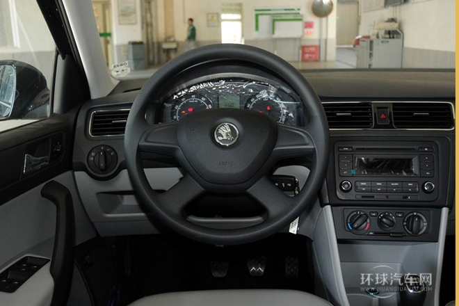 2013款 1.6L 手動智選型