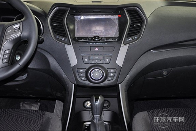 2013款 2.4L 自動(dòng)四驅(qū)舒適型