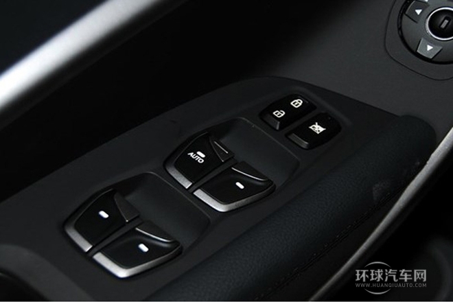 2013款 2.4L 自動兩驅智能型