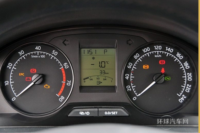 2013款 1.6L 自動智選型