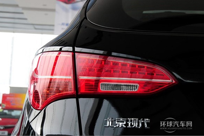 2013款 2.4L 自動兩驅(qū)智能型