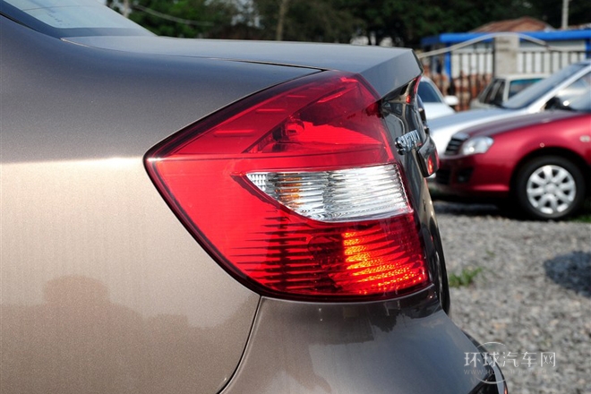 2012款 1.6L 手動實(shí)用升級版