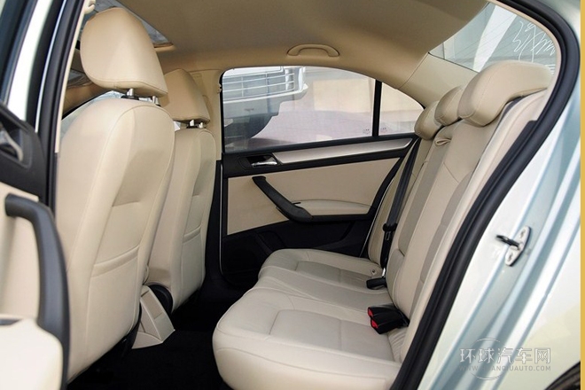 2013款 1.6L 自動優選型