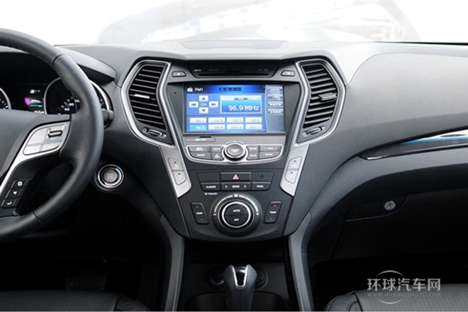 2013款 改款 2.4L 自動四驅(qū)智能型