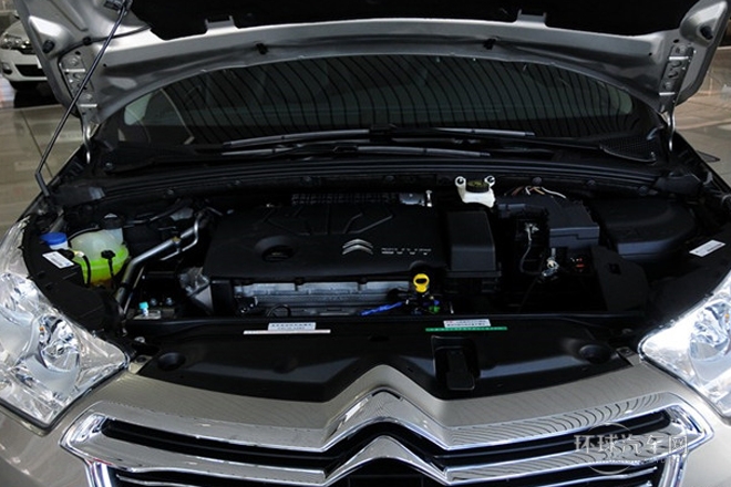 2013款 1.8L 自動勁智版