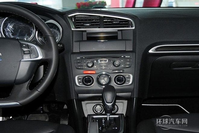 2013款 1.8L 自動勁智版