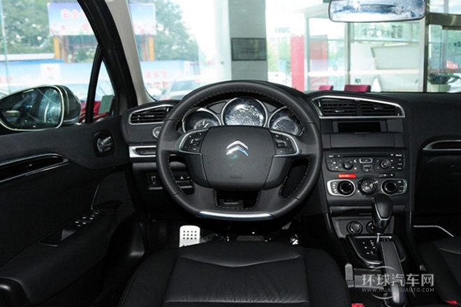 2013款 1.8L 自動勁智版