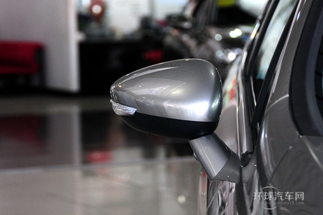 2013款 1.8L 自動勁智版