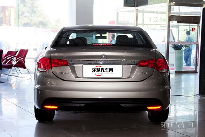 2013款 1.8L 自動勁智版