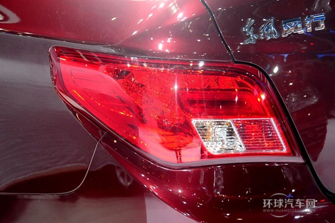 2014款 1.5L 手動尊貴型