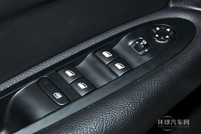 2013款 1.8L 手動勁智版