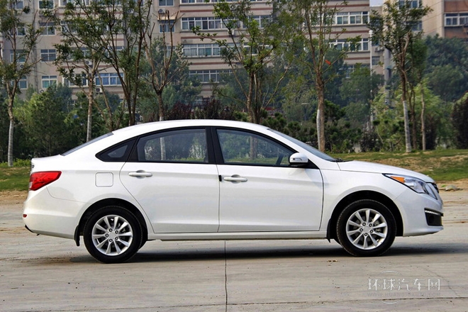 2014款 1.5L 手動尊享型