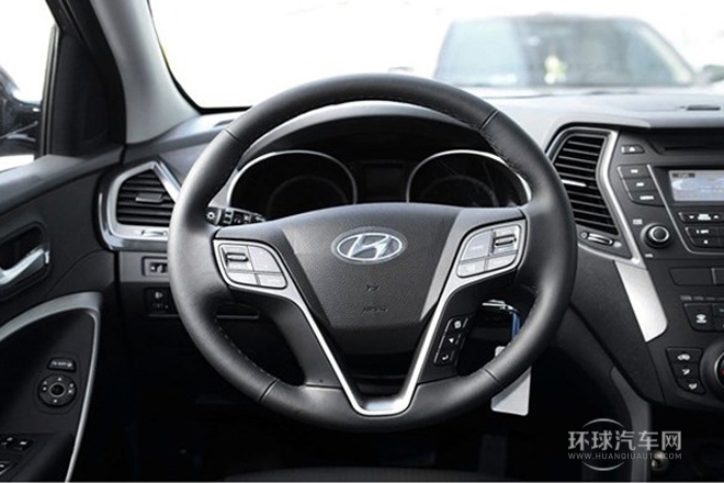 2013款 2.0T 自動(dòng)兩驅(qū)時(shí)尚型