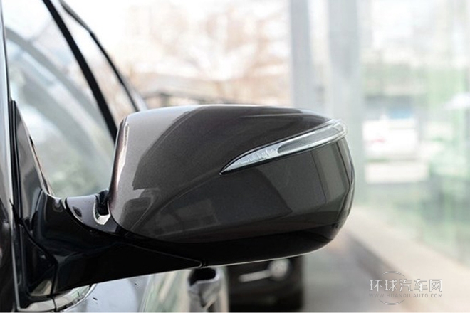 2013款 2.0T 自動兩驅時尚型