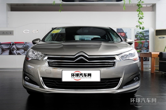 2013款 1.8L 手動勁智版