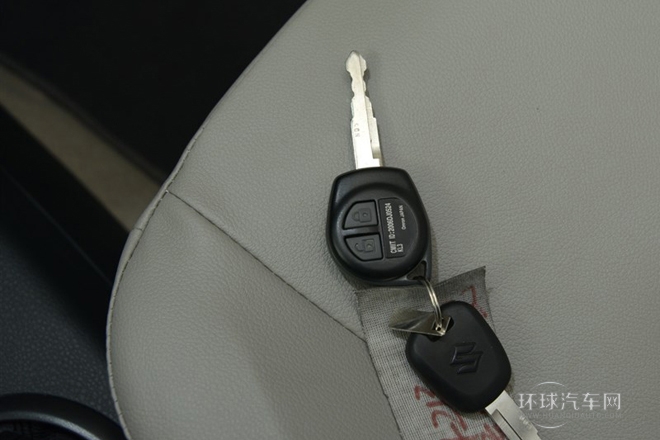 2012款 1.6L 手動舒適型