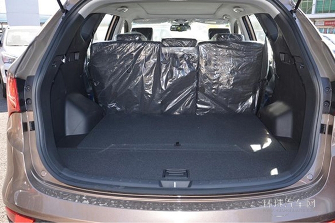 2013款 改款 2.0T 自動四驅時尚型