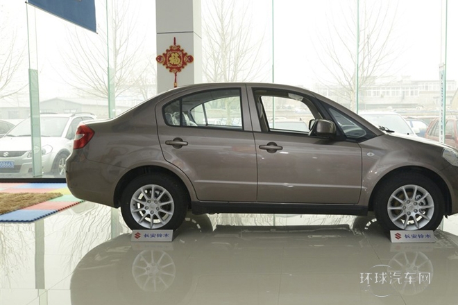 2012款 1.6L 手動舒適型