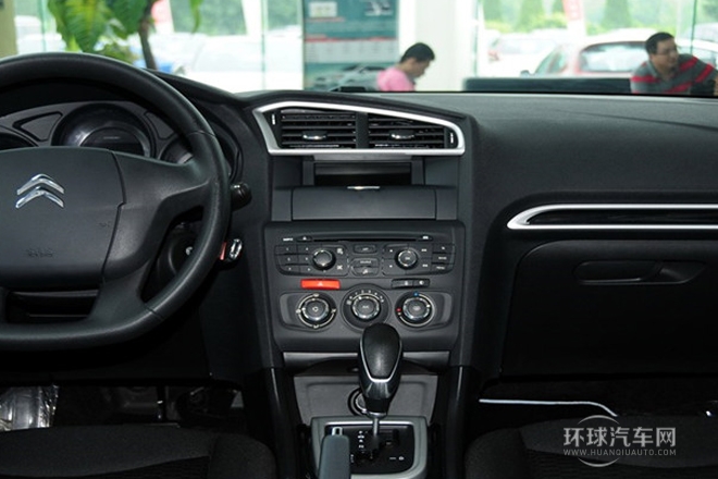 2013款 1.8L 自動勁享版