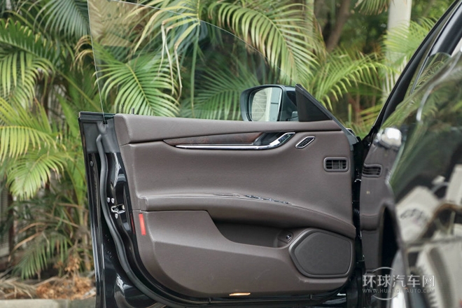 總裁 2013款 3.0T 標準型