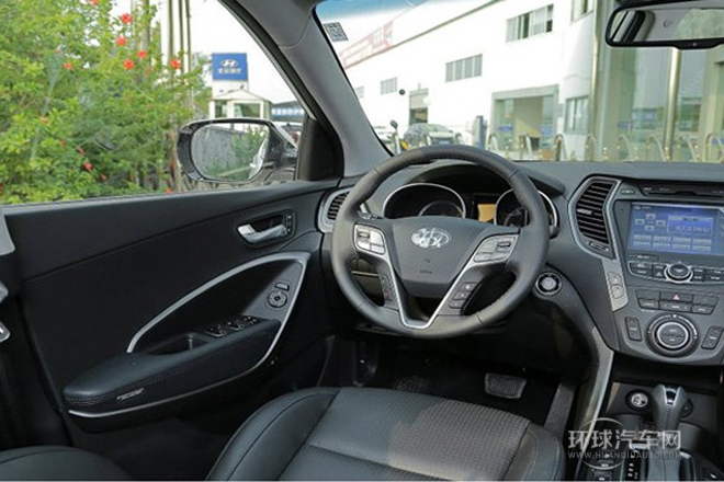 2013款 改款 2.0T 自動(dòng)兩驅(qū)尊貴型