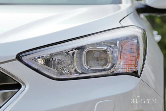 2013款 改款 2.0T 自動(dòng)兩驅(qū)尊貴型