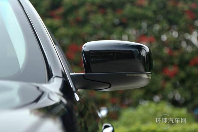 總裁 2013款 3.0T 標準型