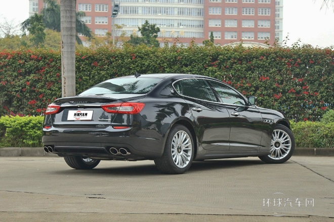 總裁 2013款 3.0T 標(biāo)準(zhǔn)型