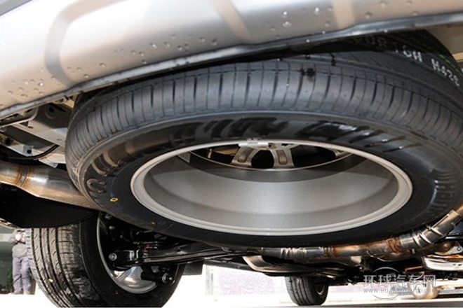 2013款 改款 2.0T 自動四驅尊貴型