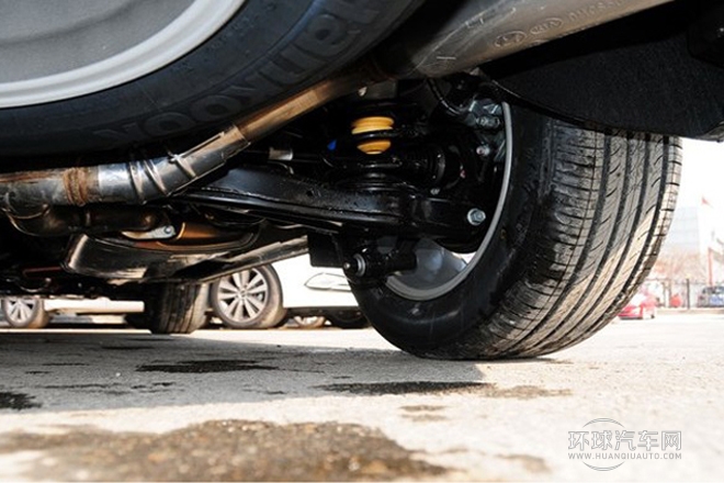 2013款 改款 2.0T 自動四驅尊貴型