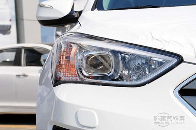 2013款 改款 2.0T 自動(dòng)四驅(qū)尊貴型