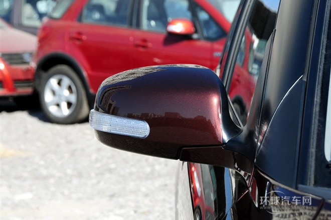 2013款 1.5L 手動標準版