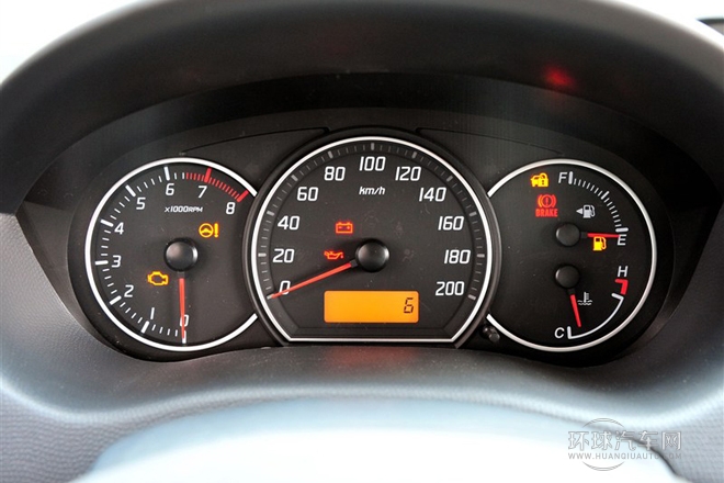 2013款 1.5L 手動運動版