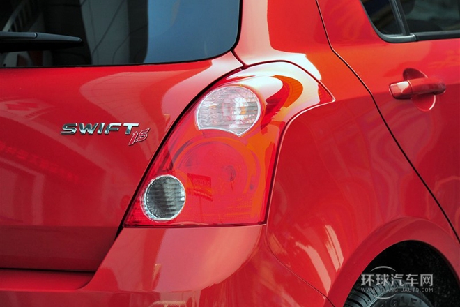 2013款 1.5L 手動運動版