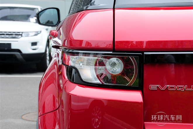 2015款 2.0T 5門耀動(dòng)版