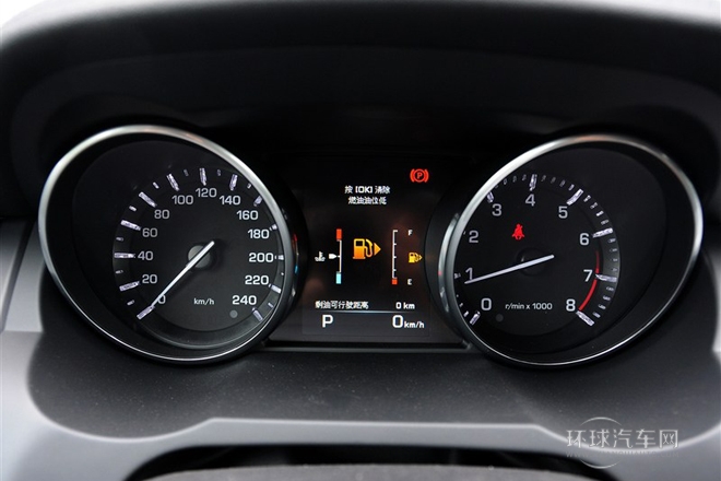 2015款 2.0T 5門耀動(dòng)版