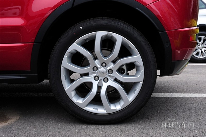 2015款 2.0T 5門耀動版