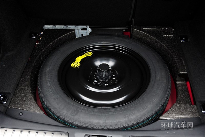 2015款 2.0T 5門耀動版