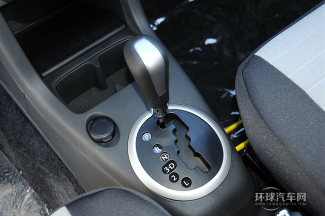 2013款 1.5L 自動標準版