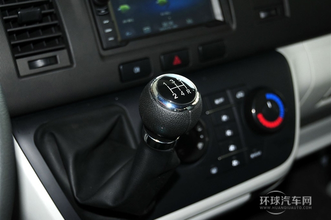 2014款 2.2L豪華型V22