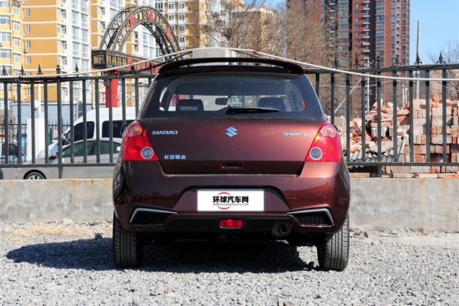 2013款 1.5L 自動標準版