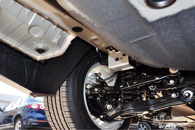 2014款 1.8L 手動舒適型