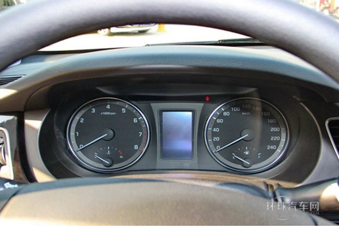 2014款 1.8L 自動(dòng)舒適型