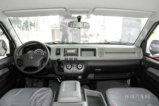 2012款 2.5T大海獅W 豪華型